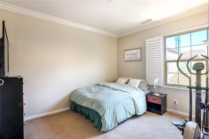 2nd floor Bedroom