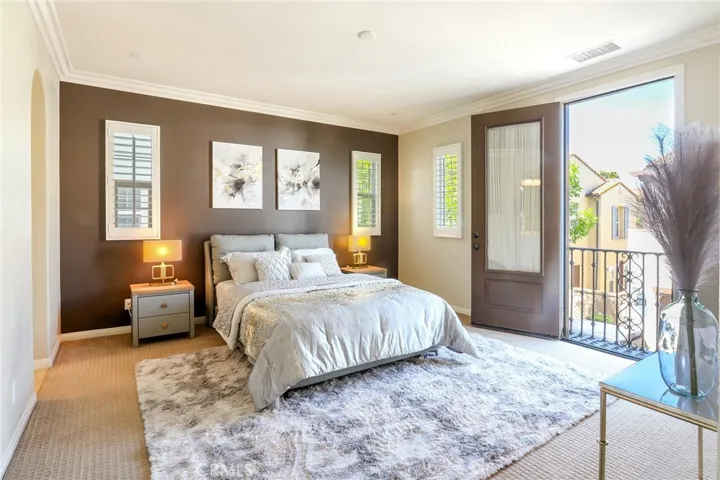 2nd floor Master Suite