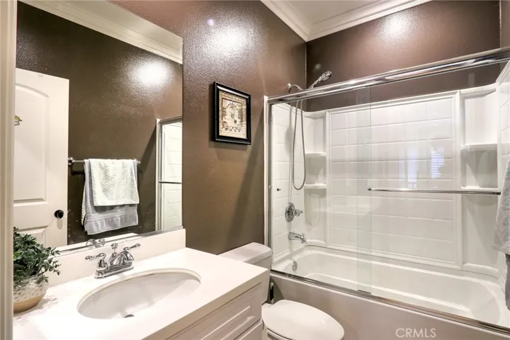 2nd floor 3rd bathroom