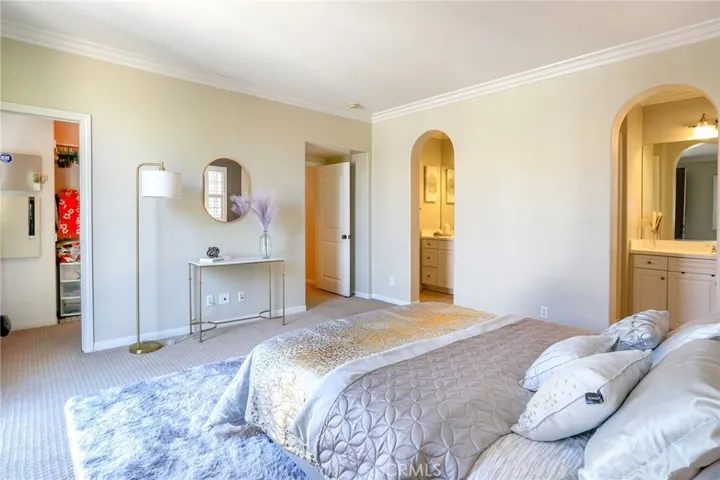 3203 S. Edenglen Paseo # B, Ontario, California 91761