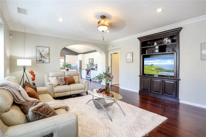3203 S. Edenglen Paseo # B, Ontario, California 91761