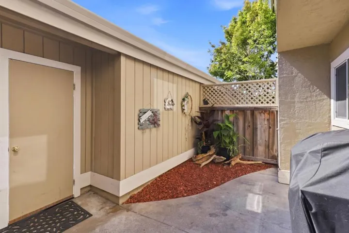 837 Juno Lane, Foster City, California 94404