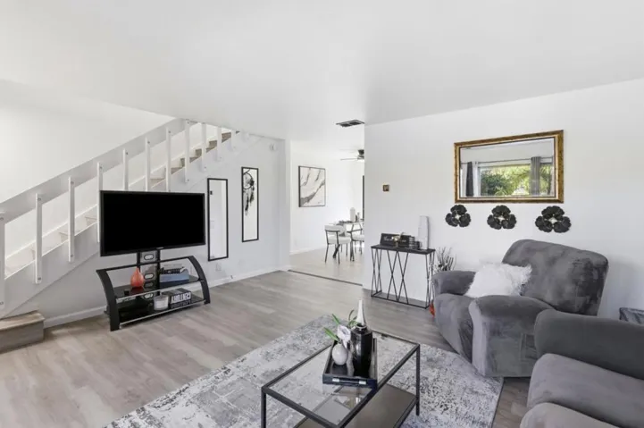 837 Juno Lane, Foster City, California 94404