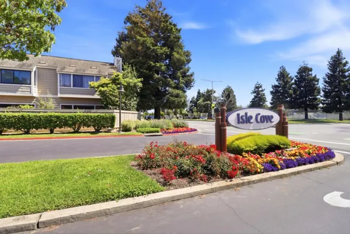 837 Juno Lane, Foster City, California 94404