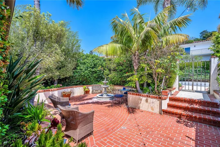 1613 Via Lazo, Palos Verdes Peninsula, California 90274