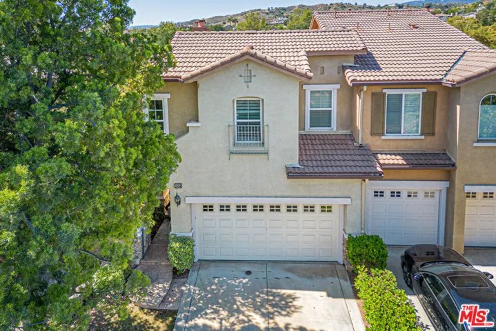 25684 Via Ventana, Valencia, California 91381