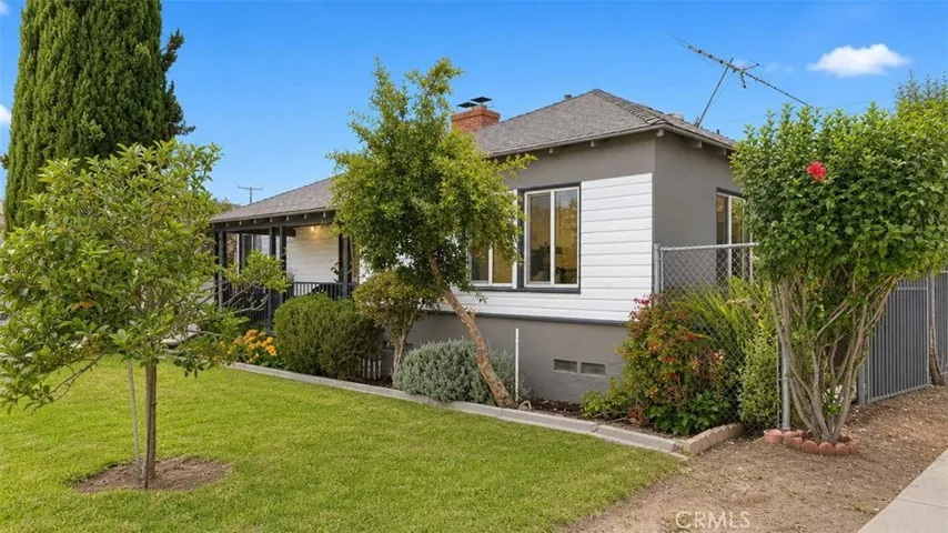 Certain photos have been digitally enhanced and may not reflect the property's current condition.