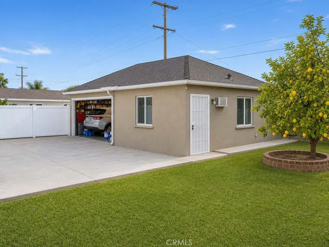 Certain photos have been digitally enhanced and may not reflect the property's current condition.