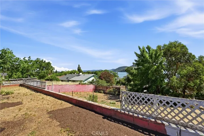13701 Arrowhead, Clearlake, California 95422