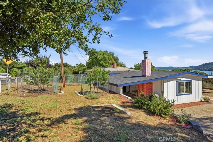 13701 Arrowhead, Clearlake, California 95422
