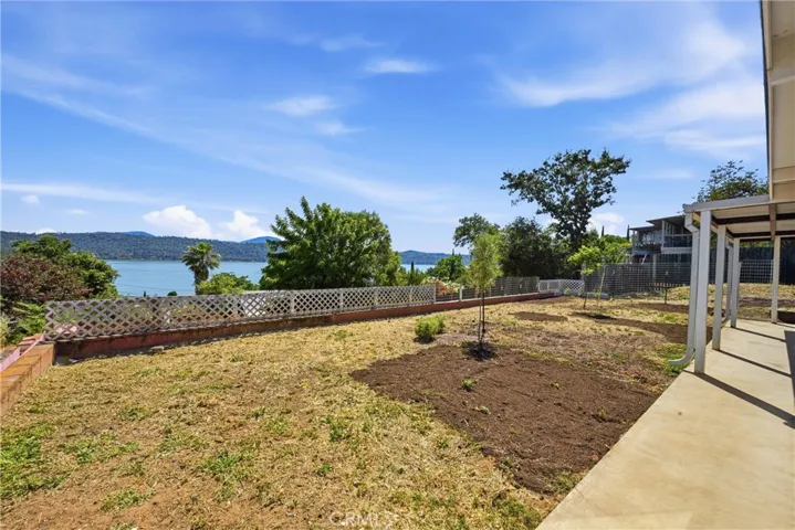 Back yard with lake view.