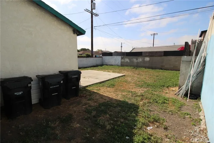 758 E 106th Street, Los Angeles, California 90002