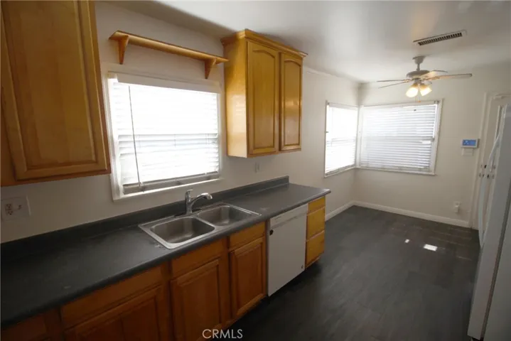 758 E 106th Street, Los Angeles, California 90002