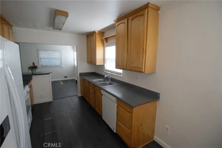 758 E 106th Street, Los Angeles, California 90002