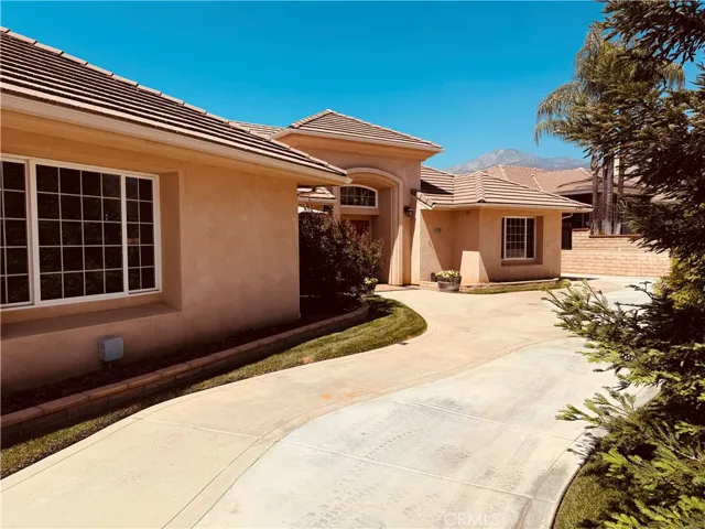 35102 Persimmon, Yucaipa, California 92399