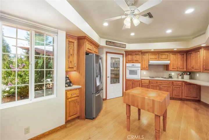 35102 Persimmon, Yucaipa, California 92399
