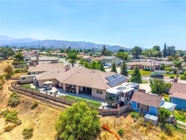 35102 Persimmon, Yucaipa, California 92399