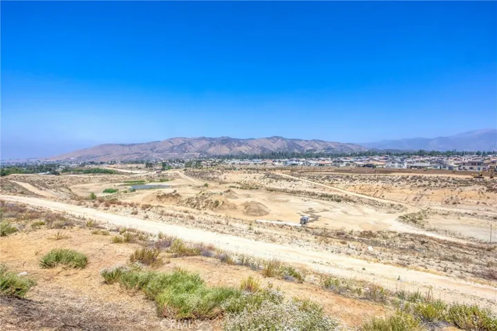 35102 Persimmon, Yucaipa, California 92399