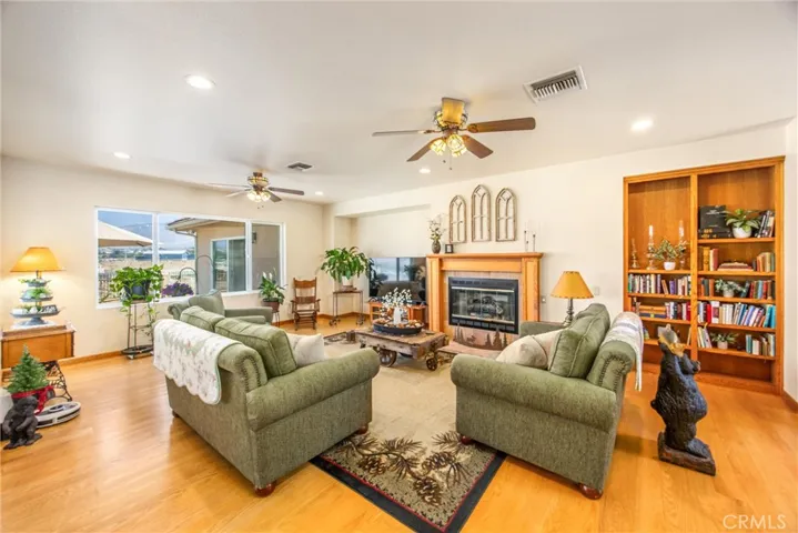 35102 Persimmon, Yucaipa, California 92399