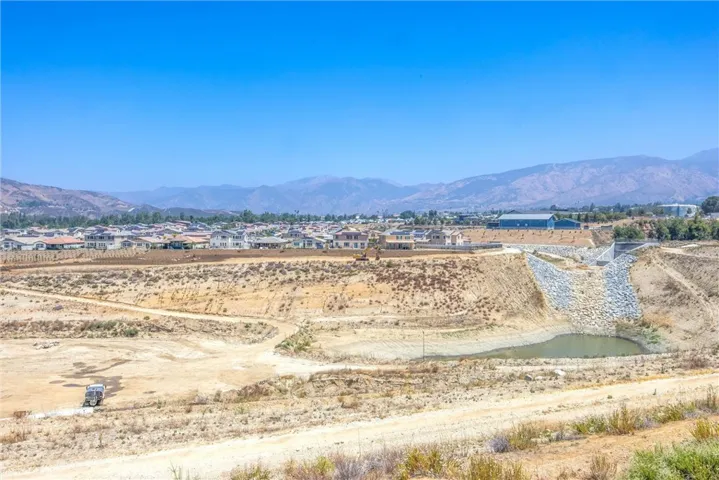 35102 Persimmon, Yucaipa, California 92399