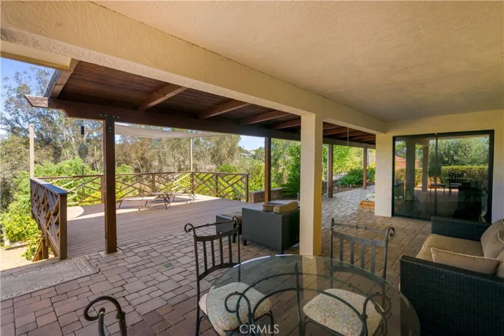 1691 Pepper Tree, Fallbrook, California 92028
