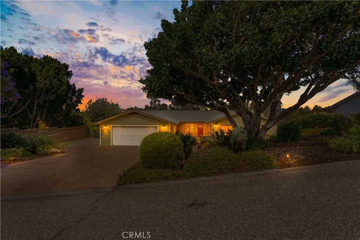 1691 Pepper Tree, Fallbrook, California 92028