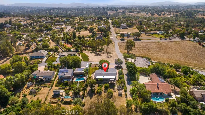 1691 Pepper Tree, Fallbrook, California 92028