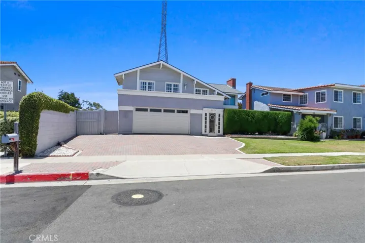 3792 Claremont, Irvine, California 92614