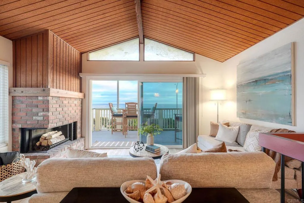 ENJOY THE VIEW WHILE COOKING!