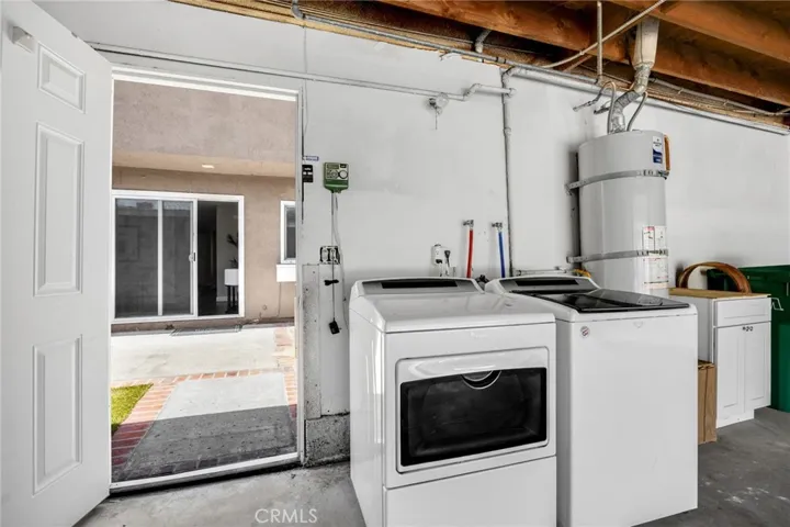 13 Sacramento 95, Irvine, California 92604