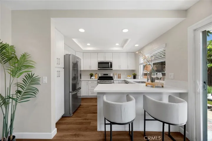 13 Sacramento 95, Irvine, California 92604