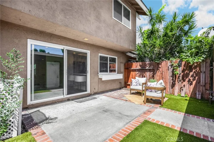 13 Sacramento 95, Irvine, California 92604