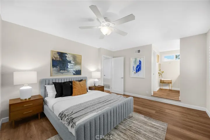 13 Sacramento 95, Irvine, California 92604