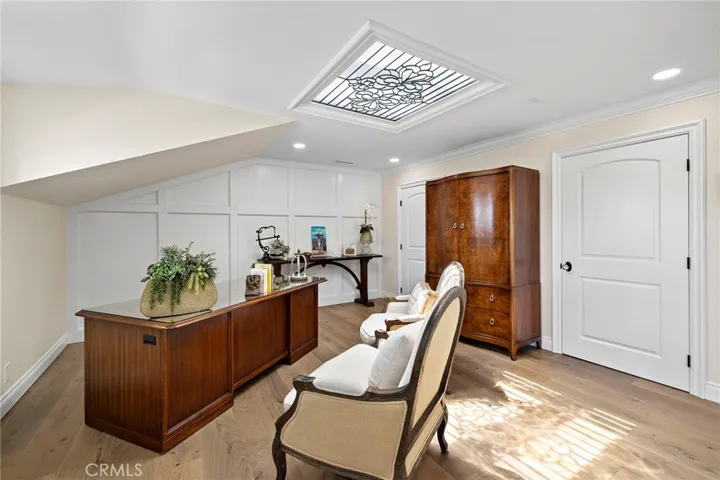 5603 E Crest De Ville, Orange, California 92867