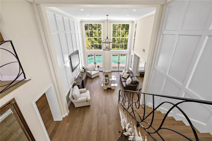 5603 E Crest De Ville, Orange, California 92867