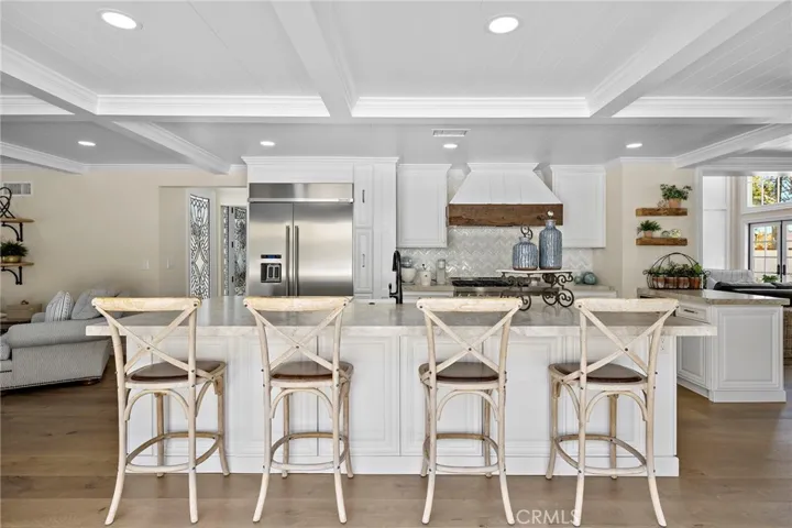 5603 E Crest De Ville, Orange, California 92867