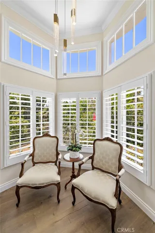 5603 E Crest De Ville, Orange, California 92867