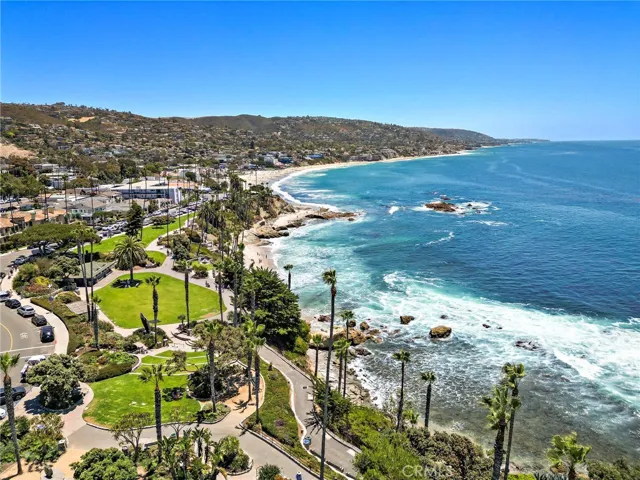 594 Cliff Drive, Laguna Beach, California 92651