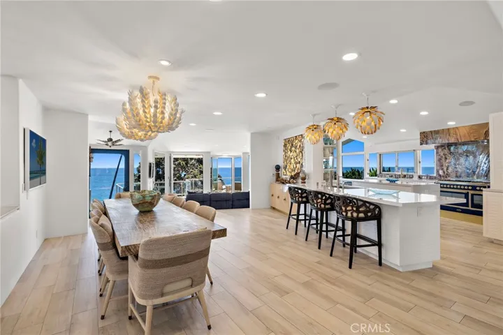 594 Cliff Drive, Laguna Beach, California 92651