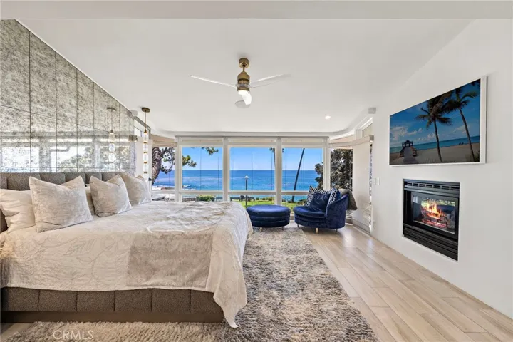 594 Cliff Drive, Laguna Beach, California 92651