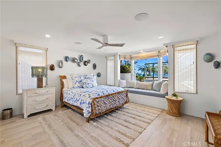 594 Cliff Drive, Laguna Beach, California 92651
