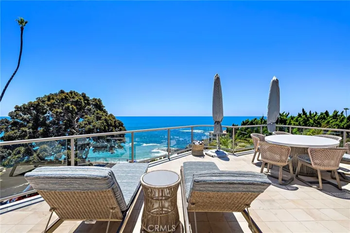 594 Cliff Drive, Laguna Beach, California 92651