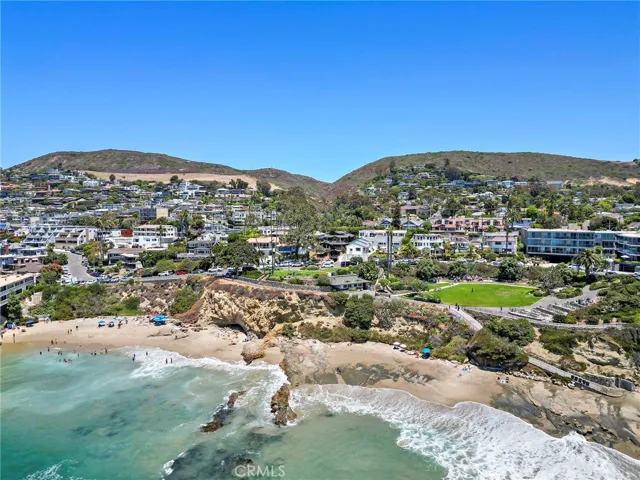 594 Cliff Drive, Laguna Beach, California 92651