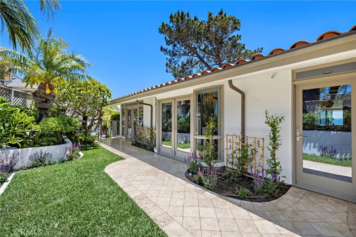 594 Cliff Drive, Laguna Beach, California 92651