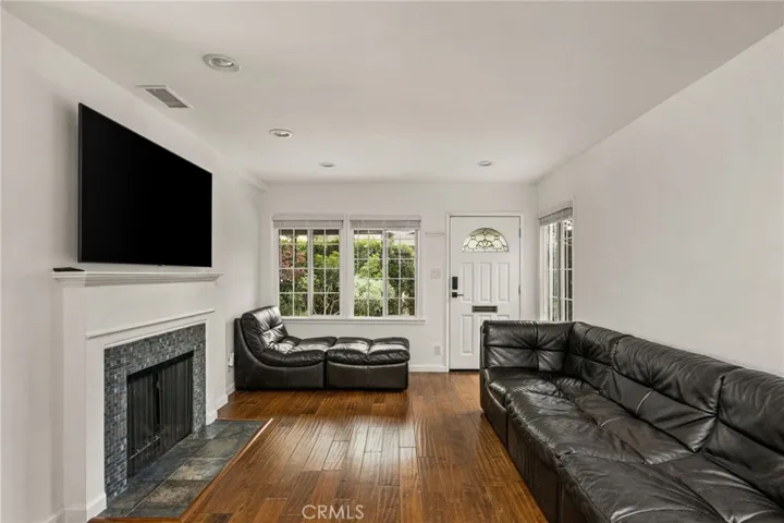 209 E 46th, Long Beach, California 90807