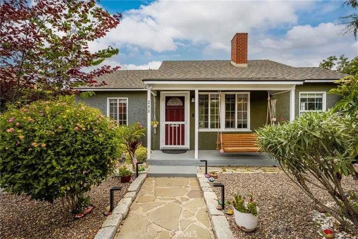 209 E 46th, Long Beach, California 90807