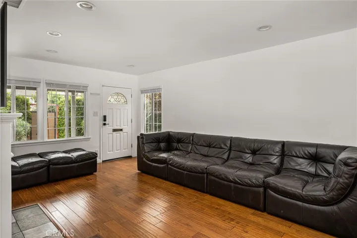 209 E 46th, Long Beach, California 90807