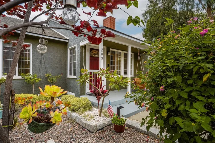 209 E 46th, Long Beach, California 90807