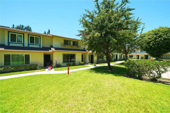5950 Imperial, South Gate, California 90280