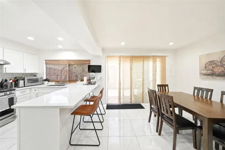 5950 Imperial, South Gate, California 90280